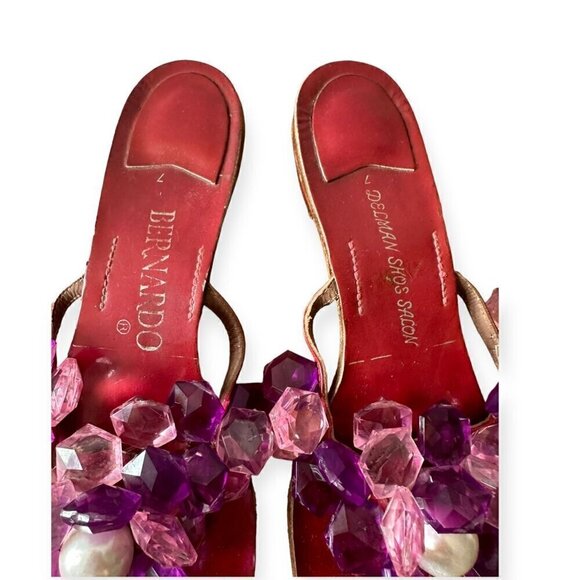 Vintage Bernardo for Delman Flat Sandals with Lucite Ornaments, Size 7 - Picture 11 of 11